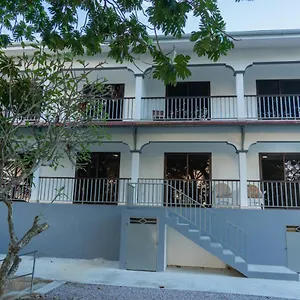 E&e Self Catering Гостевой дом